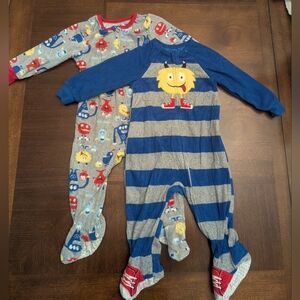 Set Of 2 Fleece Kids Headquarters Footed PJ's
